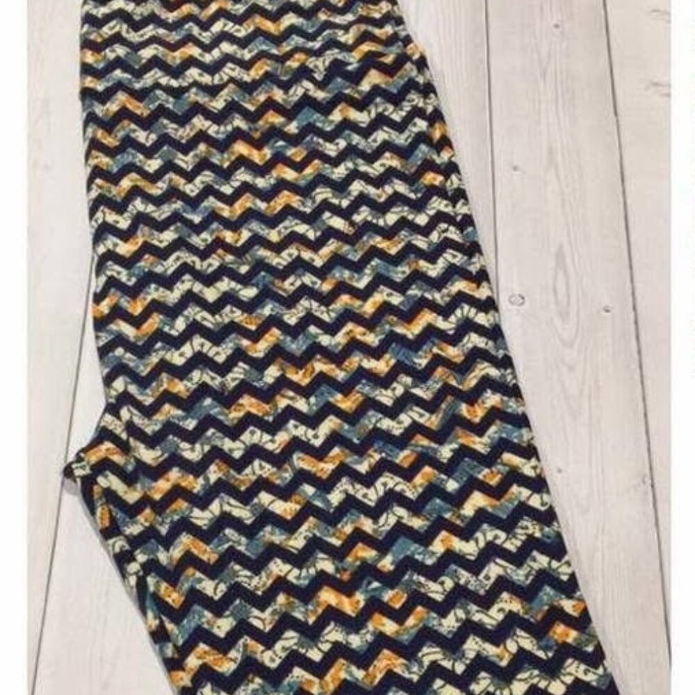 LuLaRoe Leggings - women's tall & curvy
